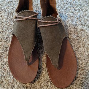 Athlefit Women's Posh Gladiator Sandals